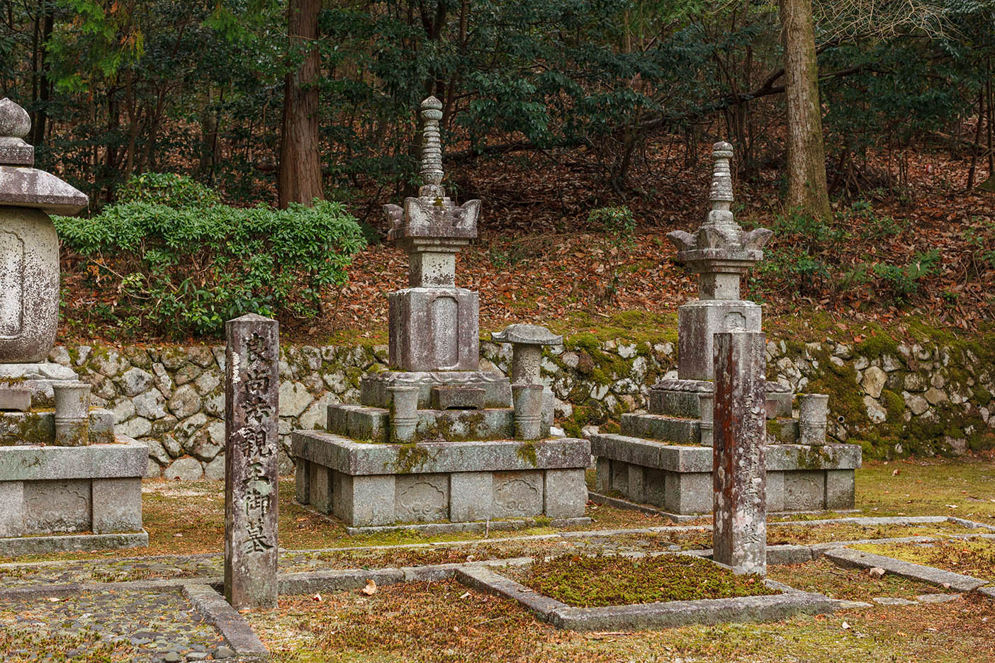 曼殊院宮墓地 | 新陵墓探訪記