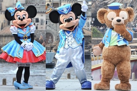 ディズニーシー15周年、ミッキー・ダッフィーらの特別コスチューム大