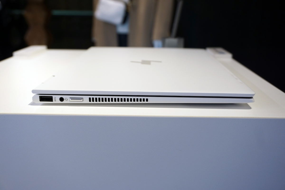 日本HPから4つのプレミアムノートPC、なんと「木」を使ったモデルも