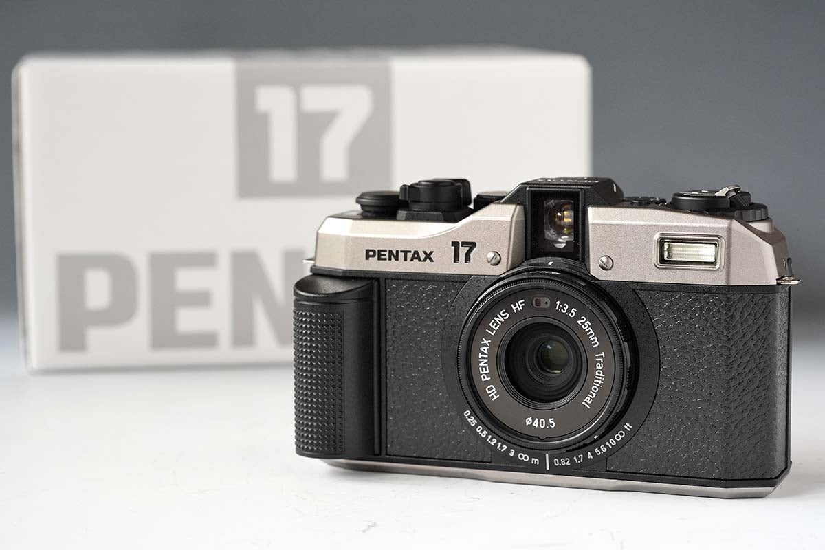 令和にまさかの新製品「PENTAX 17」も登場、Z世代が引っ張るフィルム