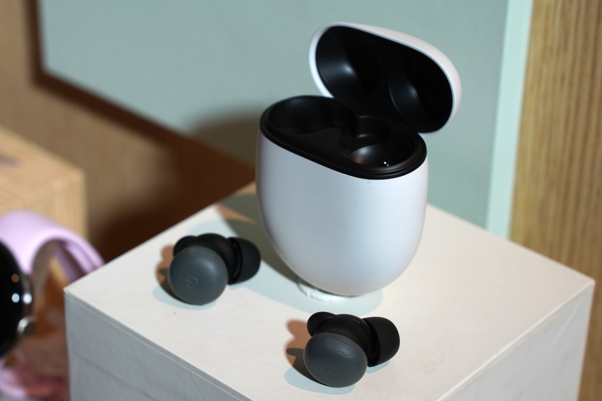 Googleの新型ワイヤレスイヤホン「Pixel Buds Pro 2」登場、ノイキャン