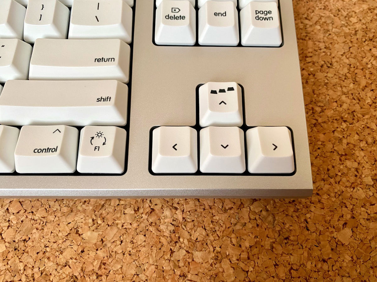 PFU仕様の「REALFORCE for Mac」キーボード実機レビュー - タッチは