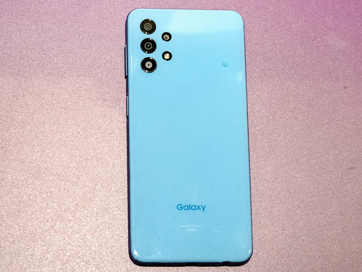 3万円でも防水＆4眼カメラ、povoでの利用に向く「Galaxy A32 5G