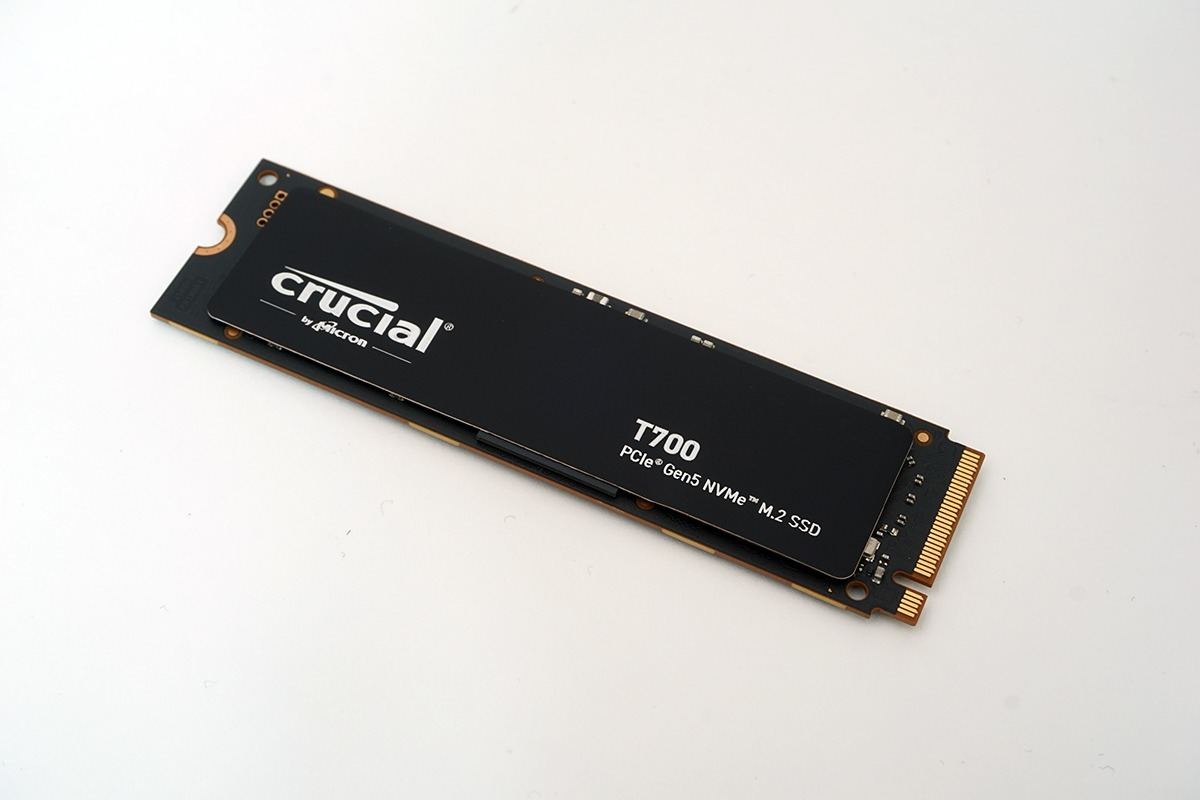 性能と安定性重視の「Crucial Pro」シリーズ登場 - Gen 5 SSD「T700