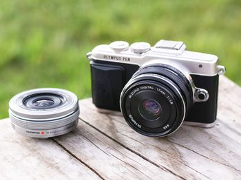 単焦点レンズを「ちょい足し」すると写真が変わる - オリンパス「M