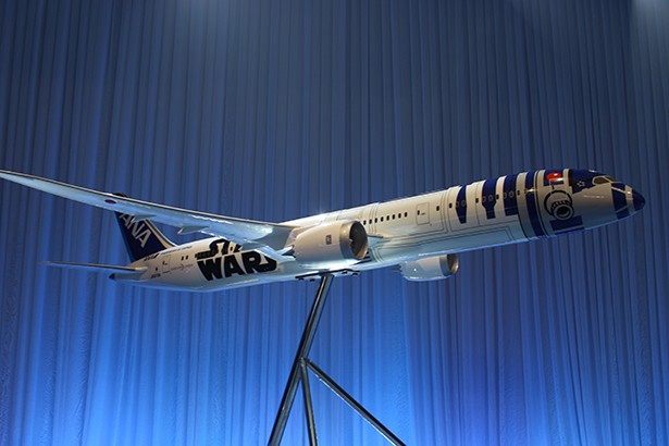 ANAが宇宙を目指す!?スター・ウォーズの新機体｜ウォーカープラス