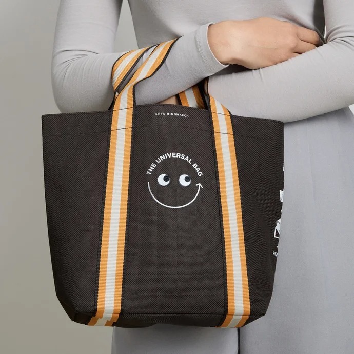 明日発売！アニヤ・ハインドマーチの「The Universal Bag」から、新作