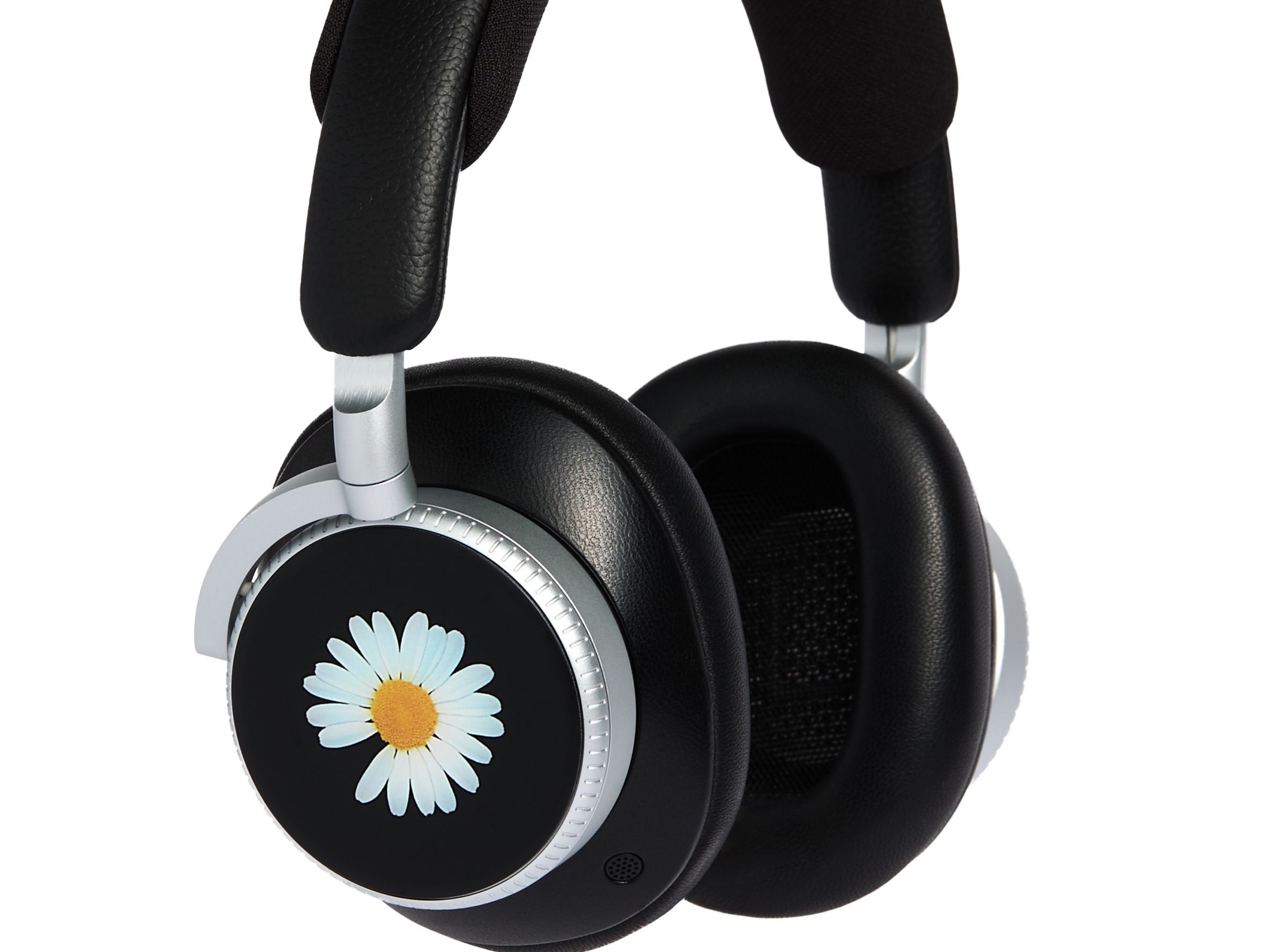 G-DRAGON × バング＆オルフセンによるコラボヘッドフォンが登場（GQ