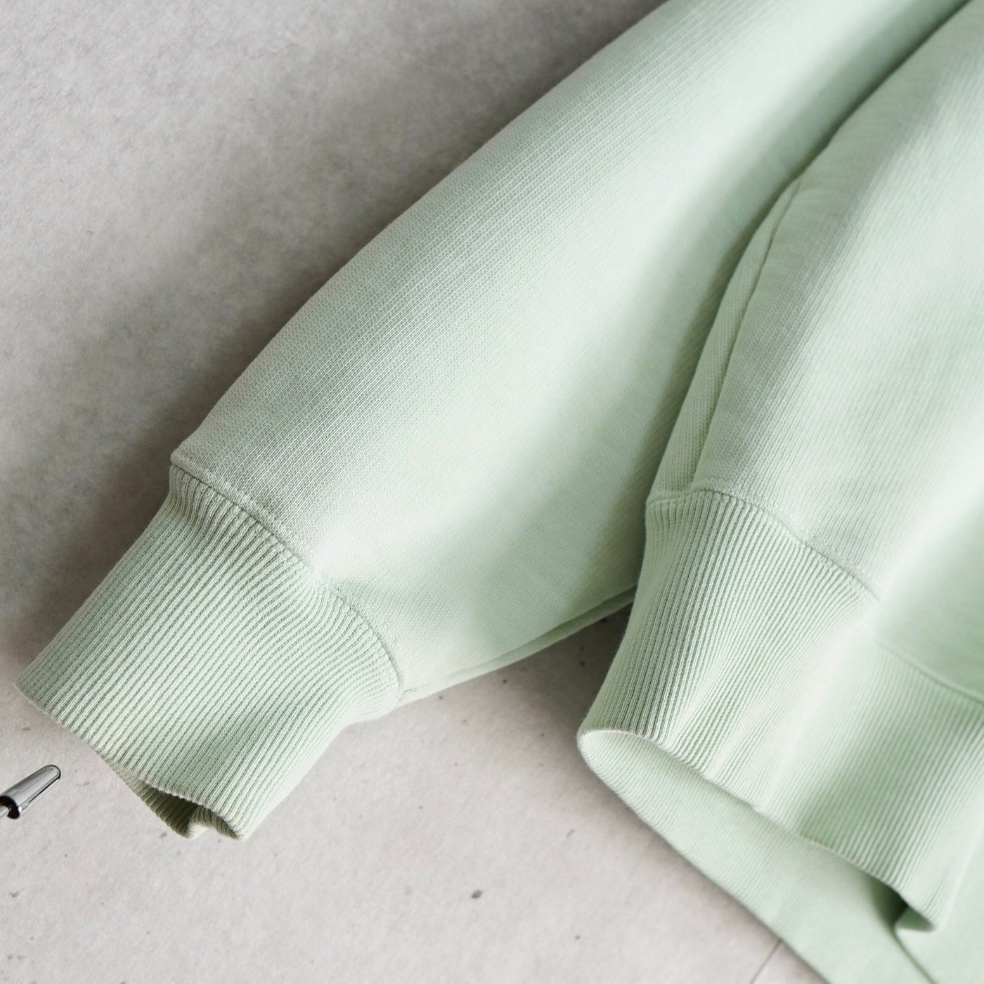 アミパリ アミ パリス ハートロゴ 刺繍 スウェット パステルミント