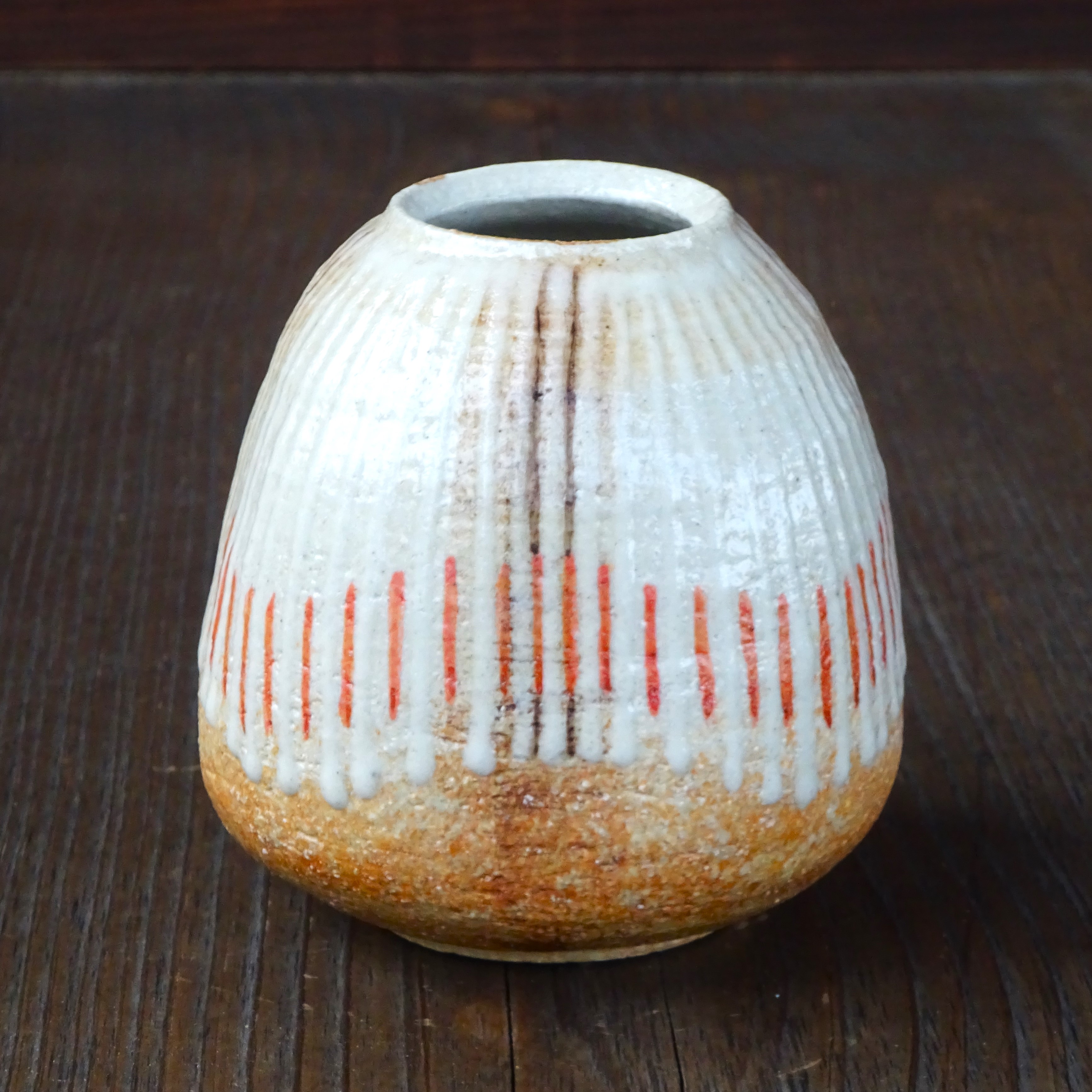 陶磁器 線紋一輪挿し（オレンジ） 櫻井良枝｜NA-utsuwa-(日本橋アート