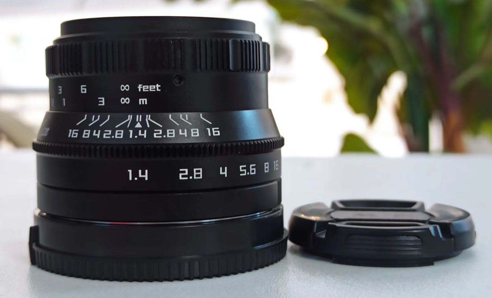 This new Pergear 35mm f/1.4 full-frame mirrorless lens for Nikon Z