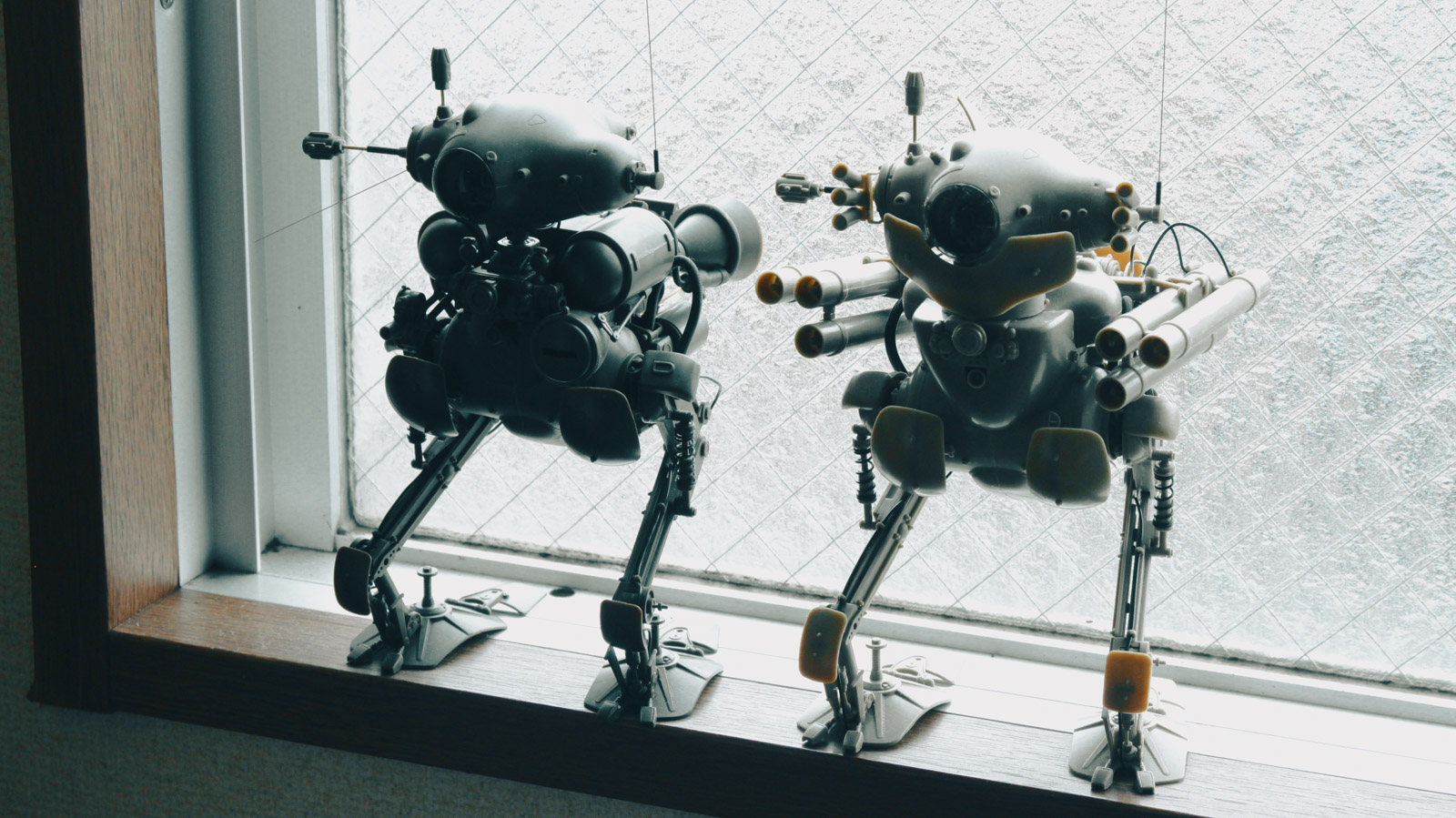 頼むから重力を無視してくれ／マシーネンのガンスを壁に貼り付けたい