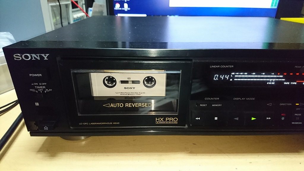 SONY TC-K500Rの修理―テープが閉じ込められた！なぜ？ | スーパー