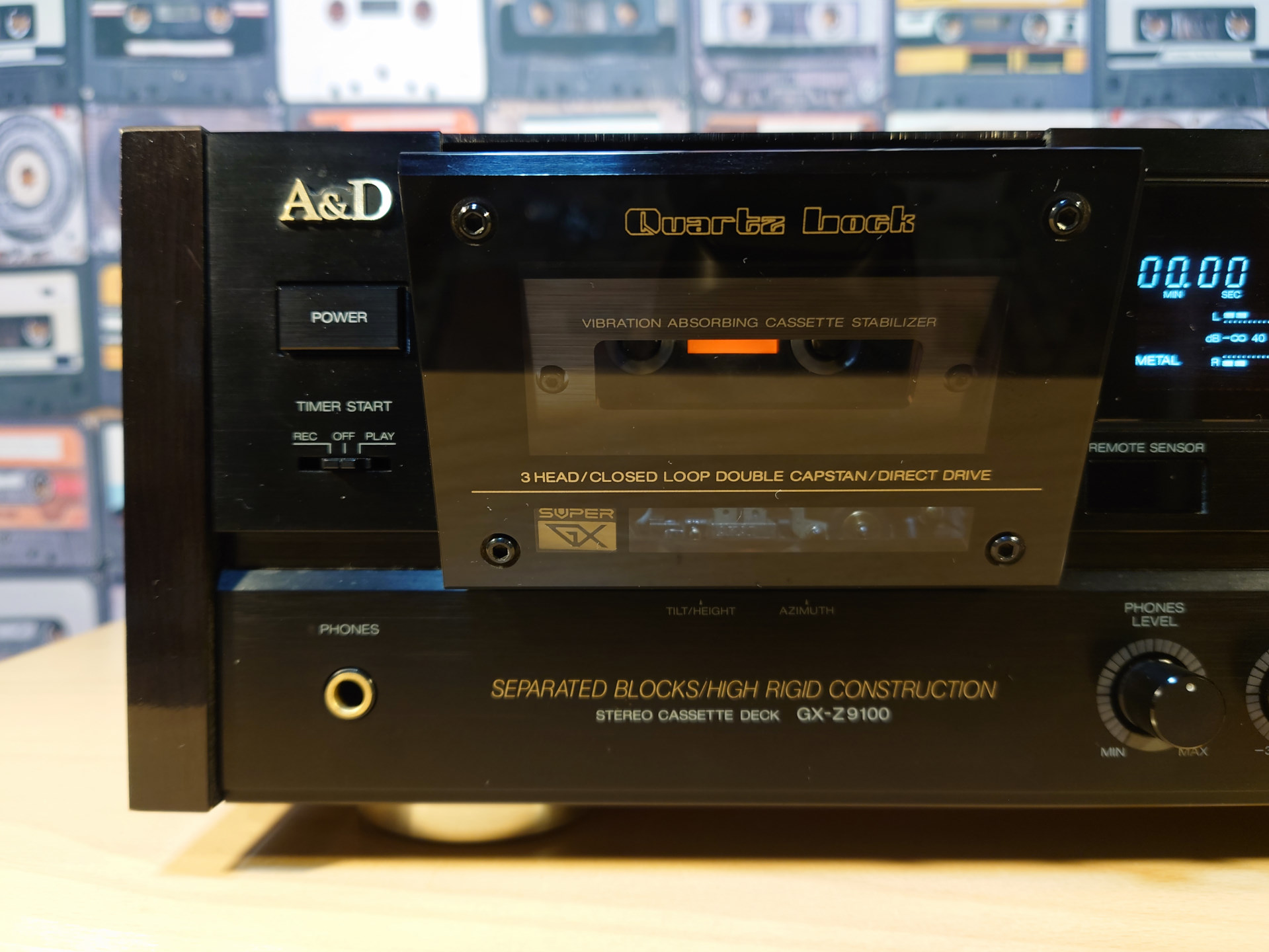 A&D GX-Z9100の紹介◇薄型stylishから厚型toughへ変化。 | スーパー