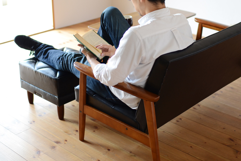 カリモク60】 1人掛けソファ + オットマン セット Kチェア アイボリー