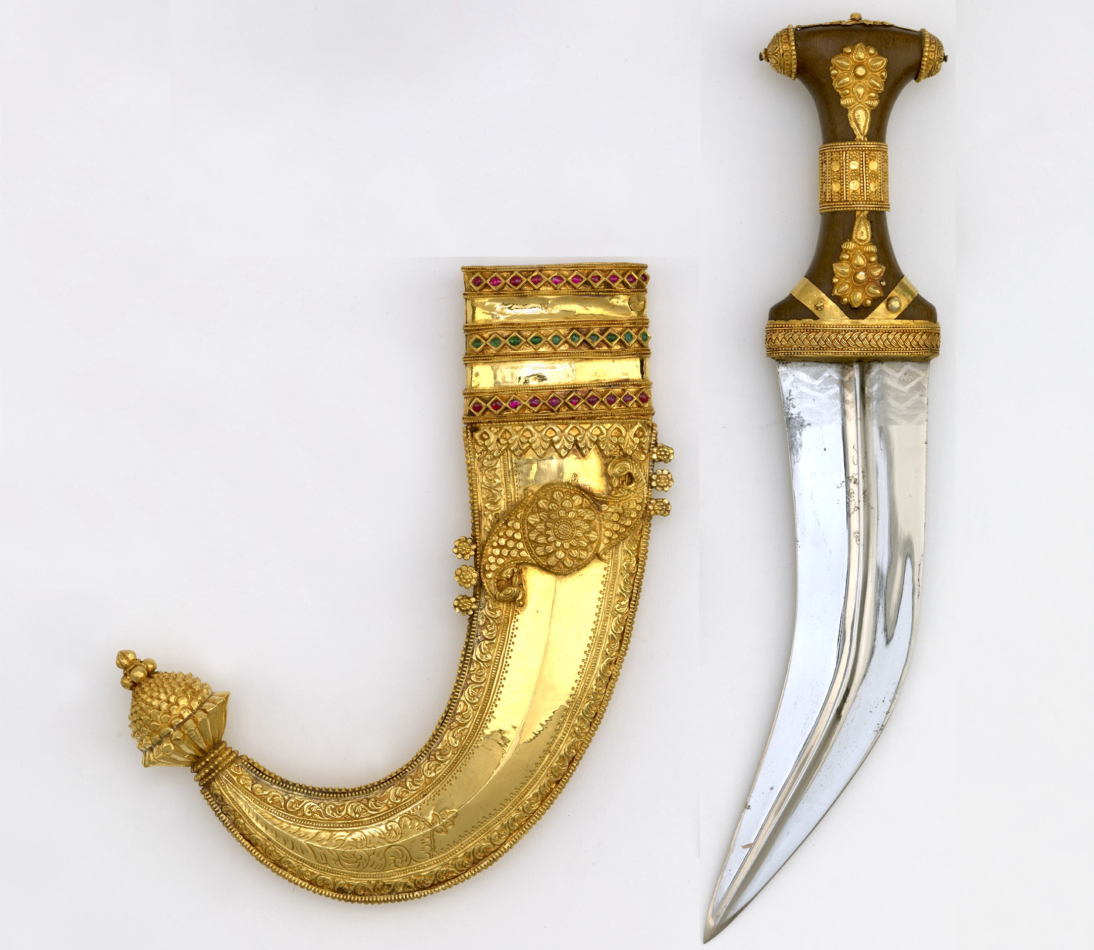 ジャンビヤ: ダガーの​​歴史、デザイン、収集ガイド