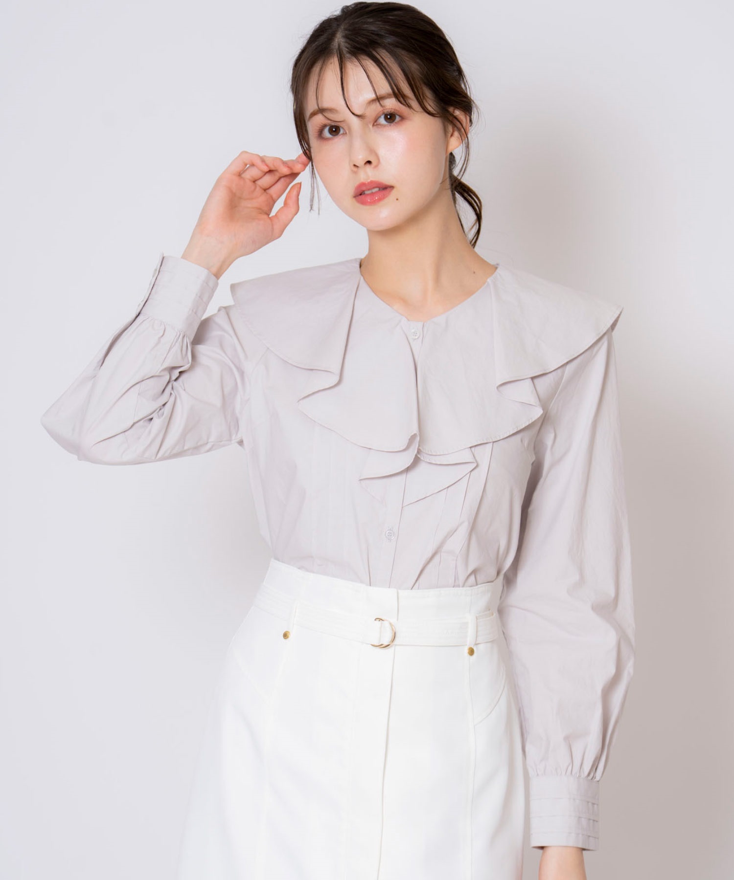 フリルタックブラウス | シャツ・ブラウス | NOELA OFFICIAL WEB STORE