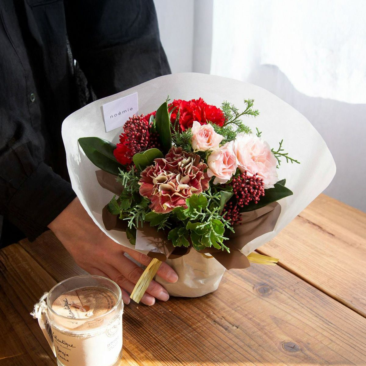 2025年】クリスマスプレゼントにおすすめのブーケ・シャンパンギフト