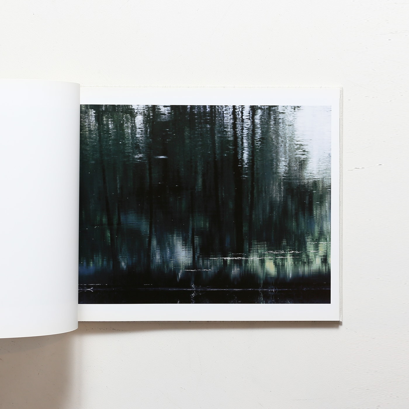 Axel Huette: Towards the Wood | アクセル・ヒュッテ | nostos books