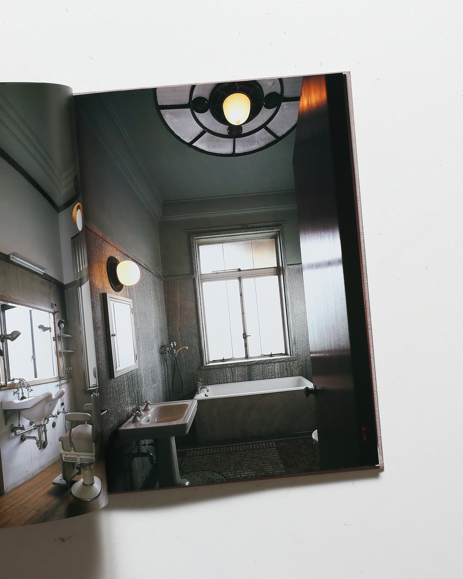 アール・デコの館 旧朝香宮邸 | 増田彰久 | nostos books ノストスブックス