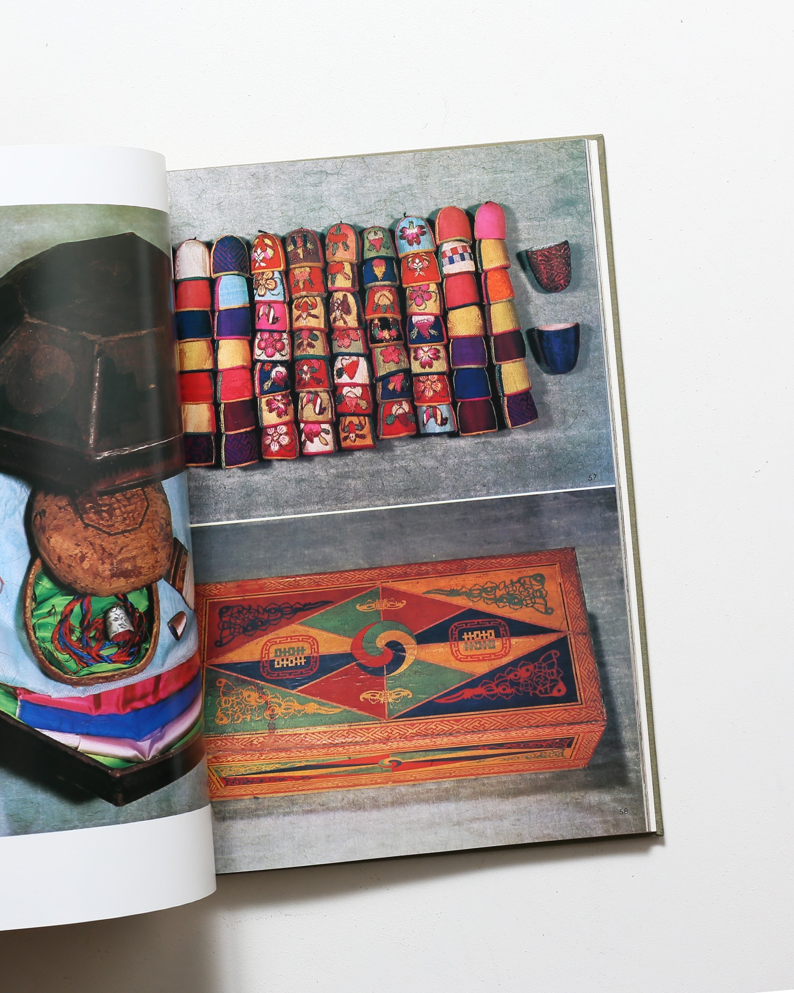 李朝の美＝民藝 | 岡本太郎、浜口良光、趙子庸 | nostos books ノスト