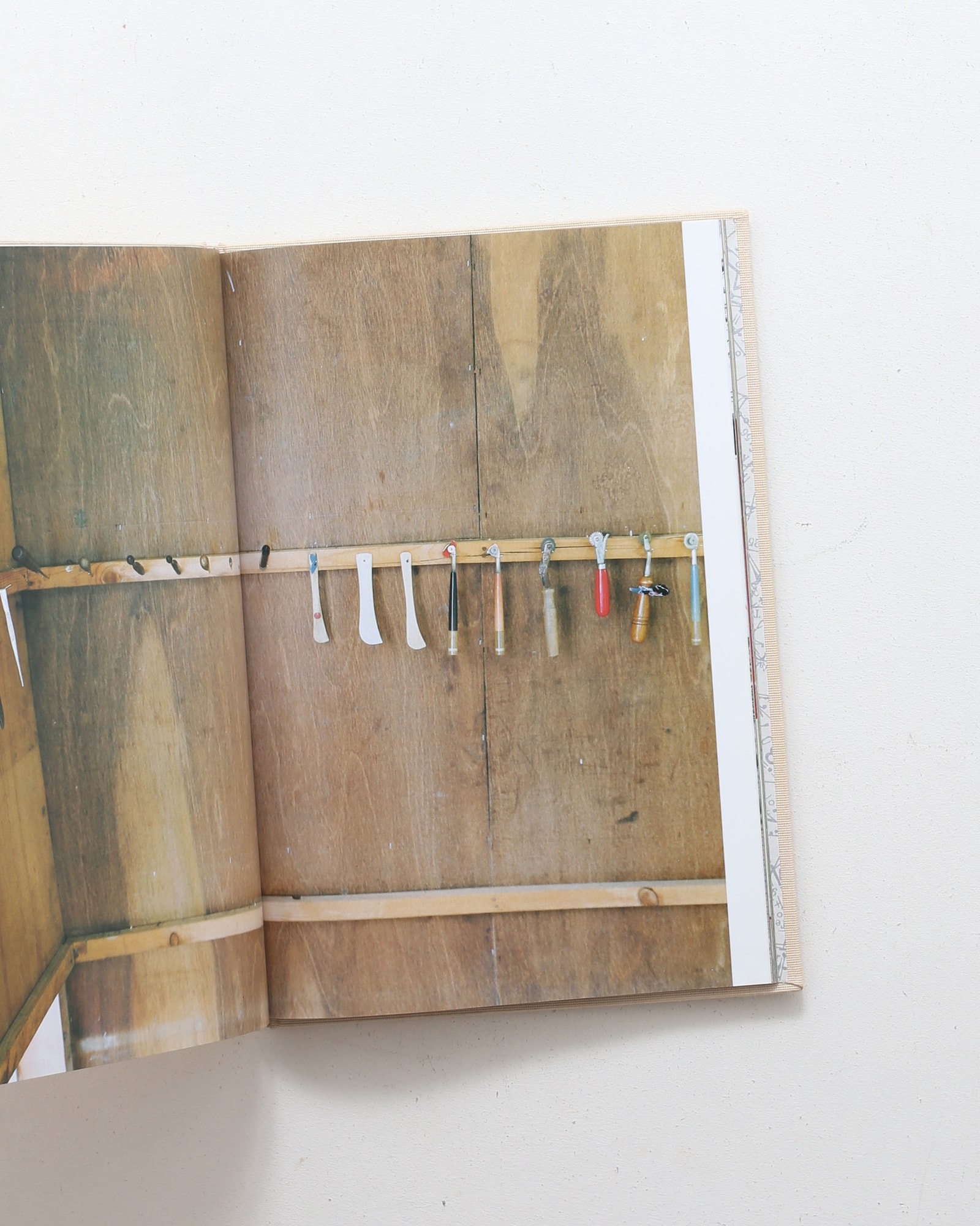 クララ洋裁研究所 | 立花文穂 | nostos books ノストスブックス