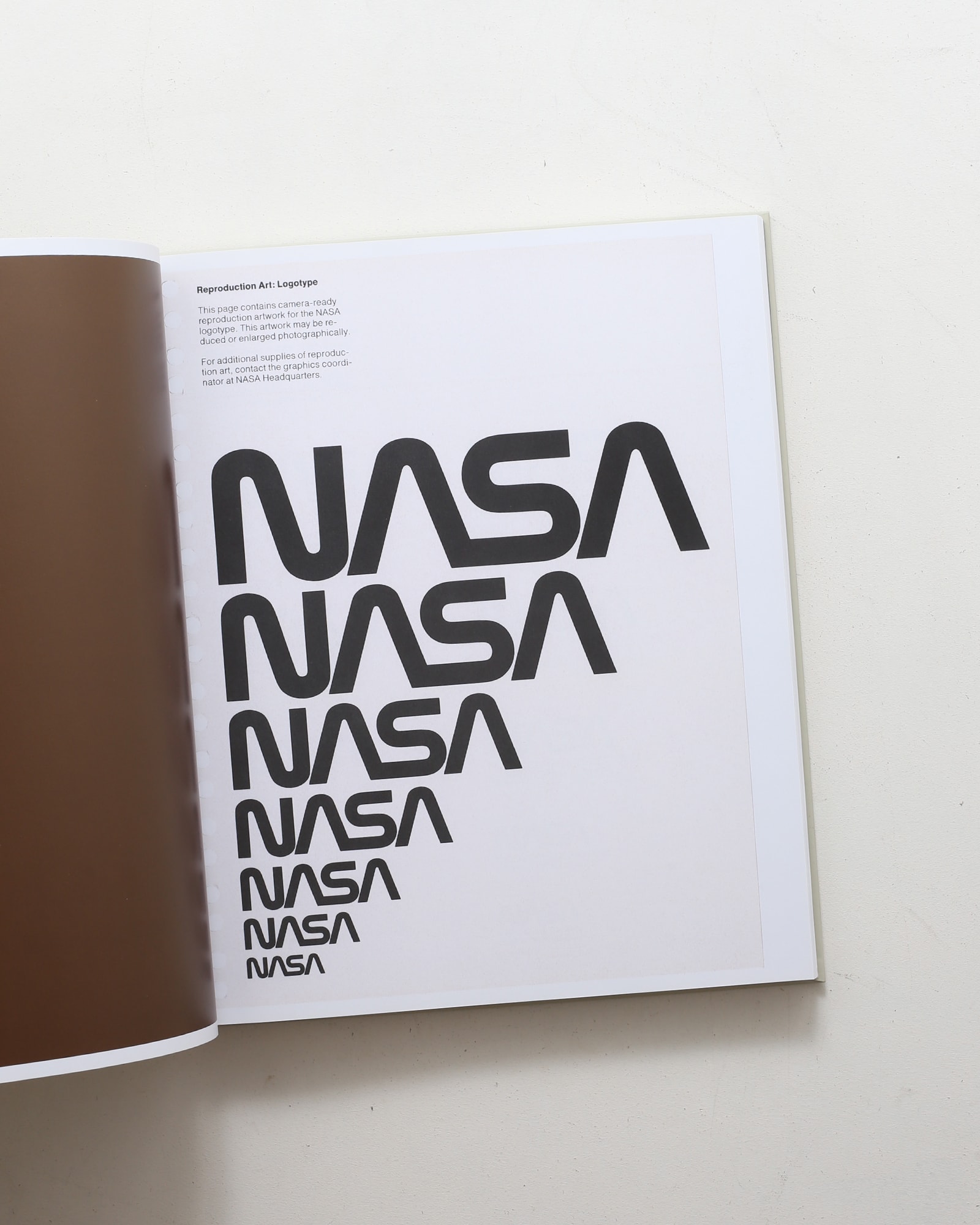 NASA: Graphics Standards Manual | nostos books ノストスブックス