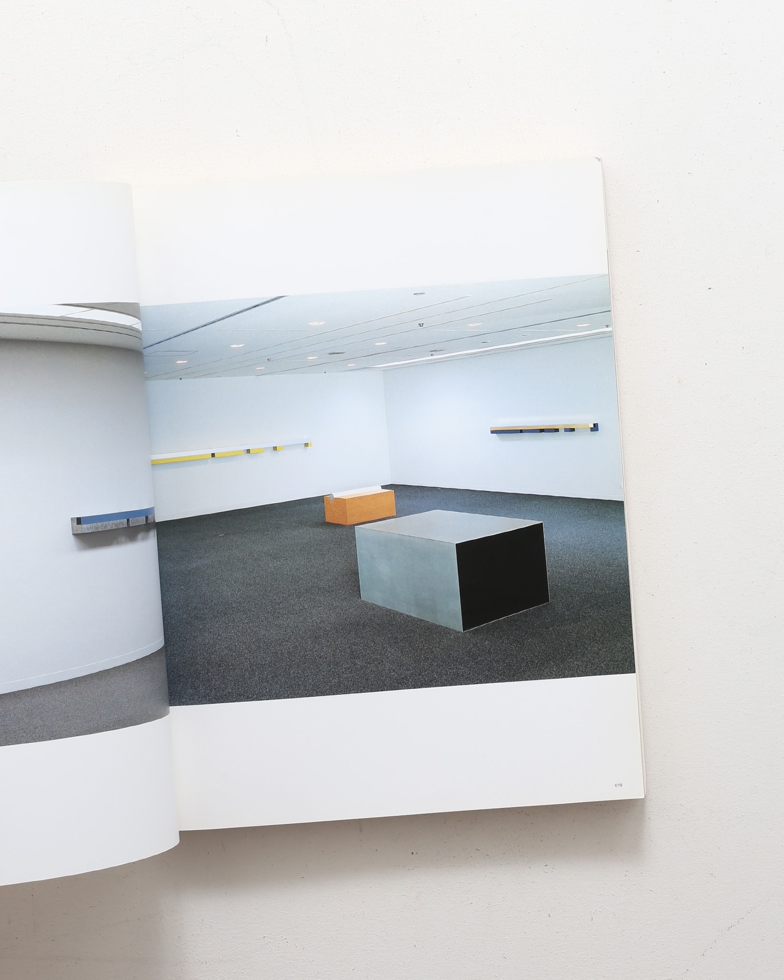 ドナルド・ジャッド Donald Judd Selected Works 1960-1991 | 埼玉県立