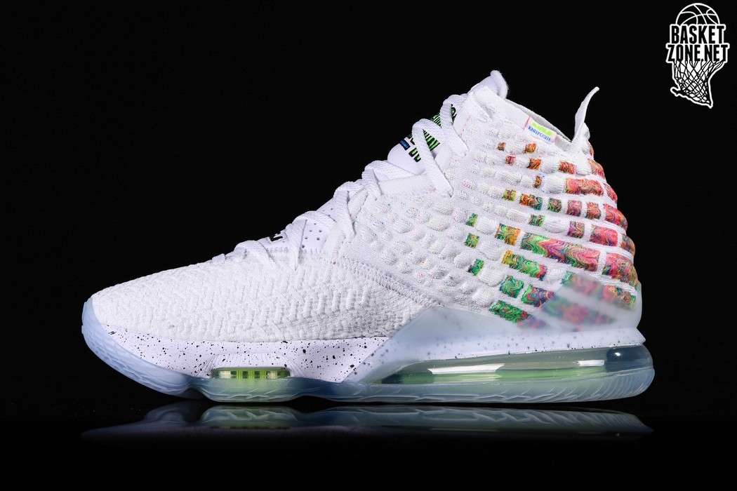 NIKE LEBRON 17 COMMAND FORCE price €192.50 | Basketzone.net