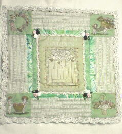 ケイトグリーナウェイパネル地企画 パッチワーク作品 - 楽しむキルト