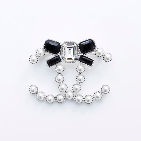 シャネル CHANEL 23K ココマーク ラインストーン パール リボン