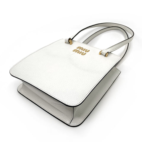 ミュウ ミュウ Miu Miu マドラス レザー スクエアバッグ ショルダー