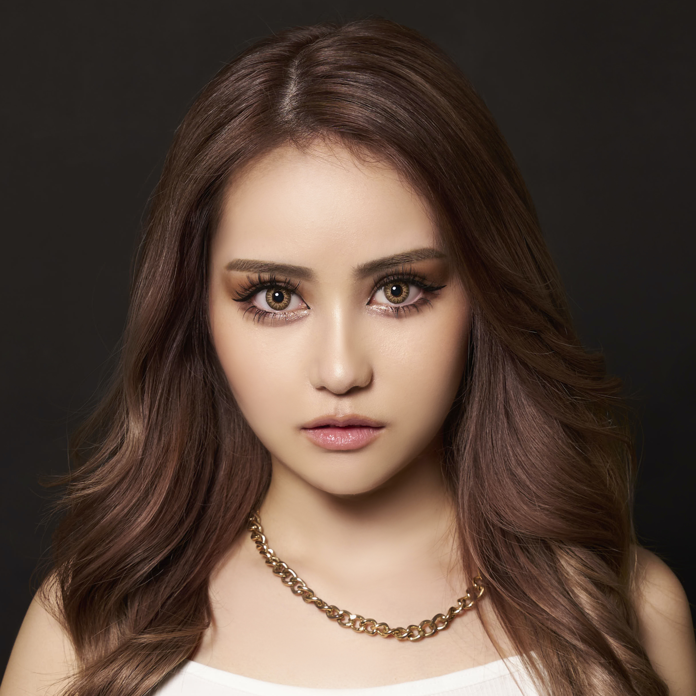 nuts 公式サイト | 姉ギャル系雑誌「ナッツ」がWEBで復活