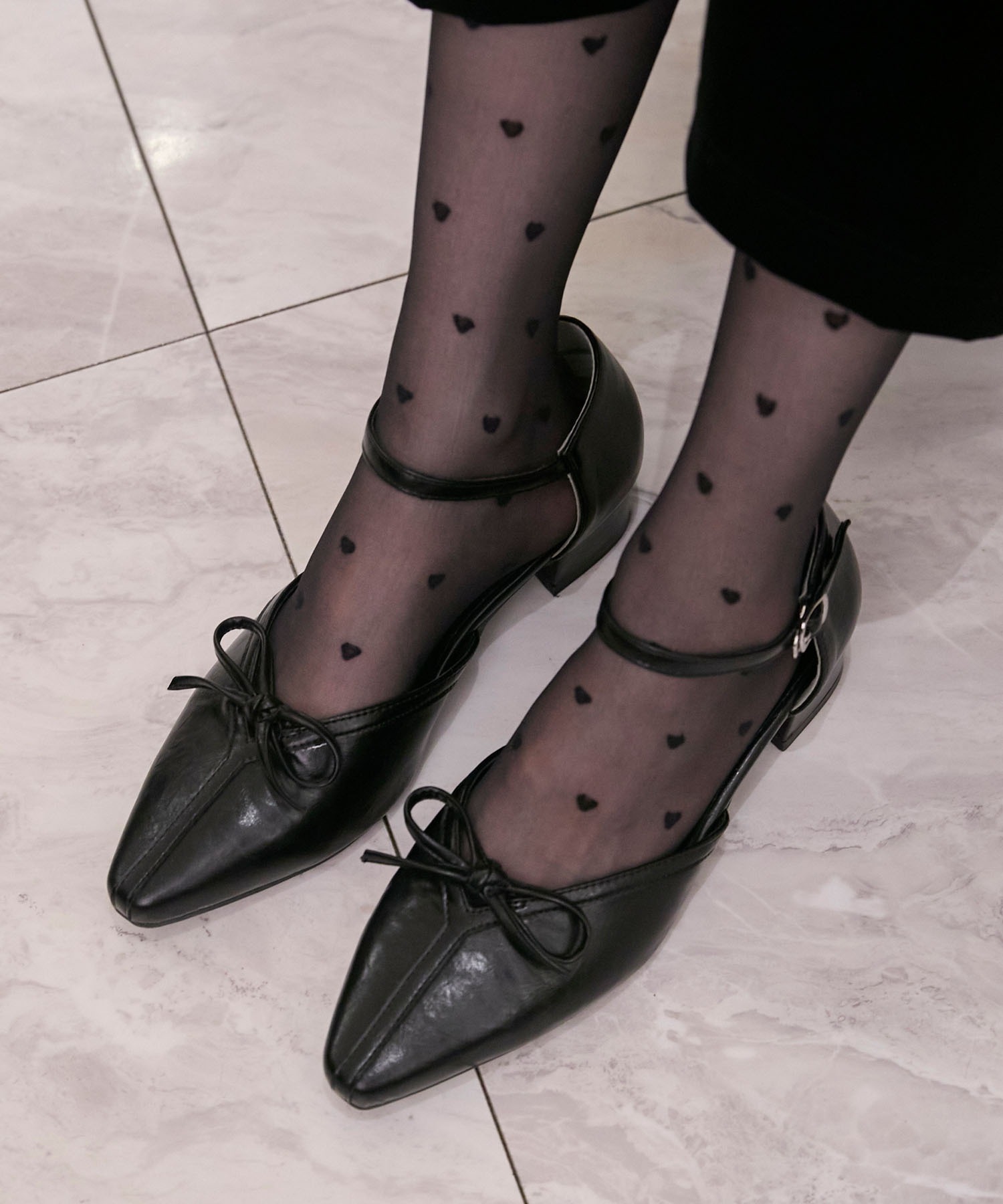 forksy.】【オケージョン対応】ポインテッドトゥリボンパンプス forksy