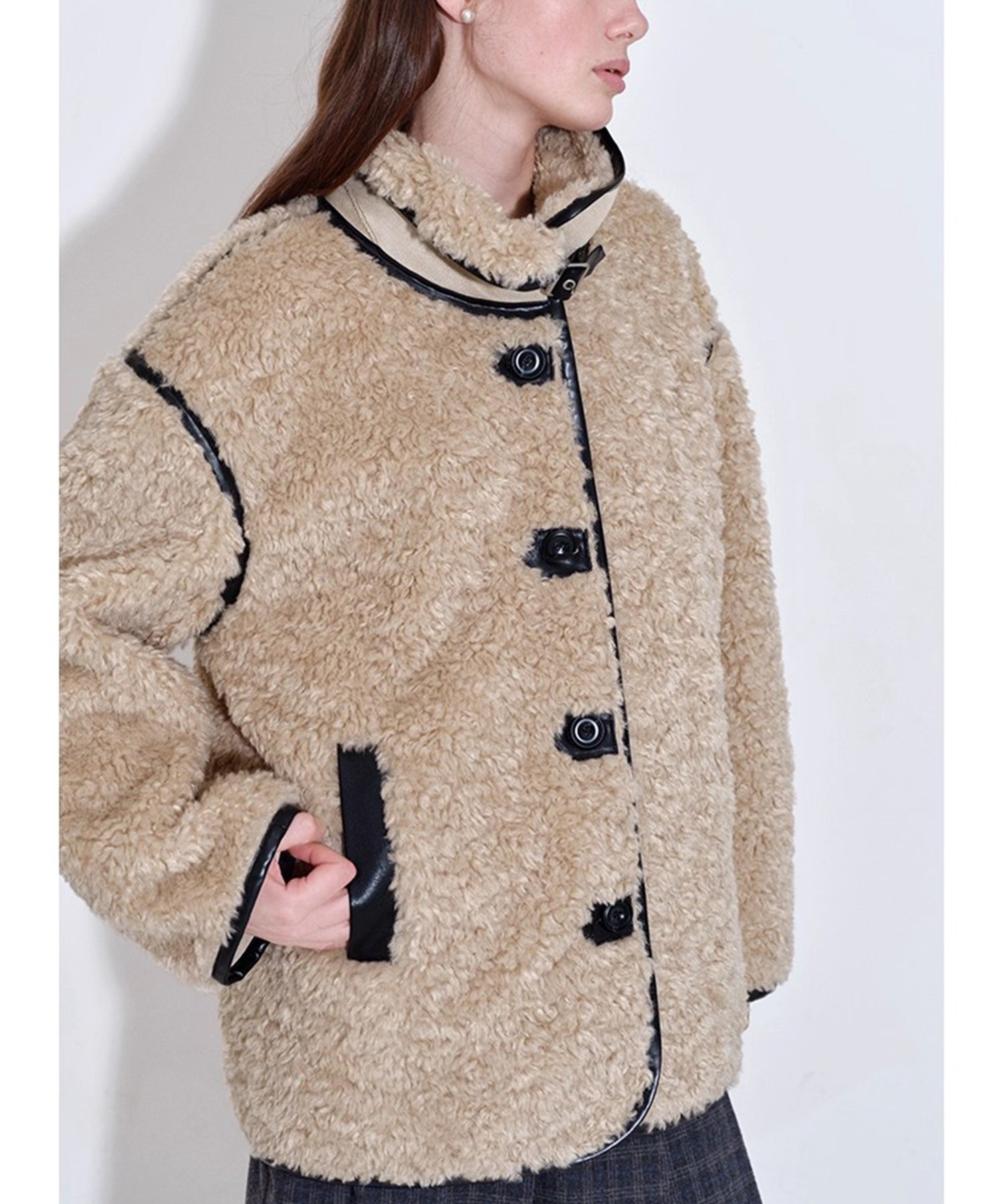 合皮パイピング プードルフェイクファーコート FQ25W154【Fano Studios