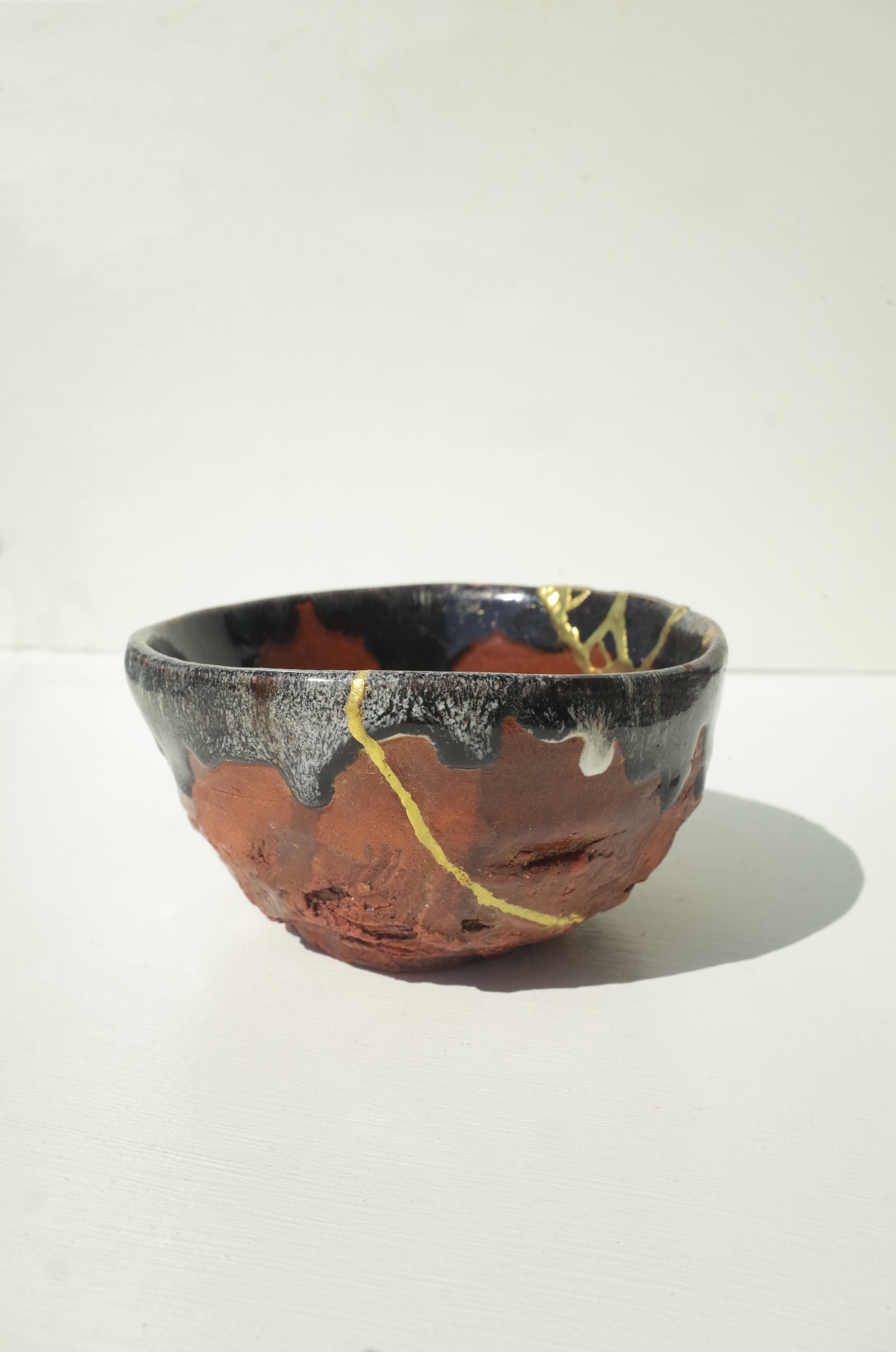 ドリップ金継ぎ茶碗 – Ocean Ridge Kiln