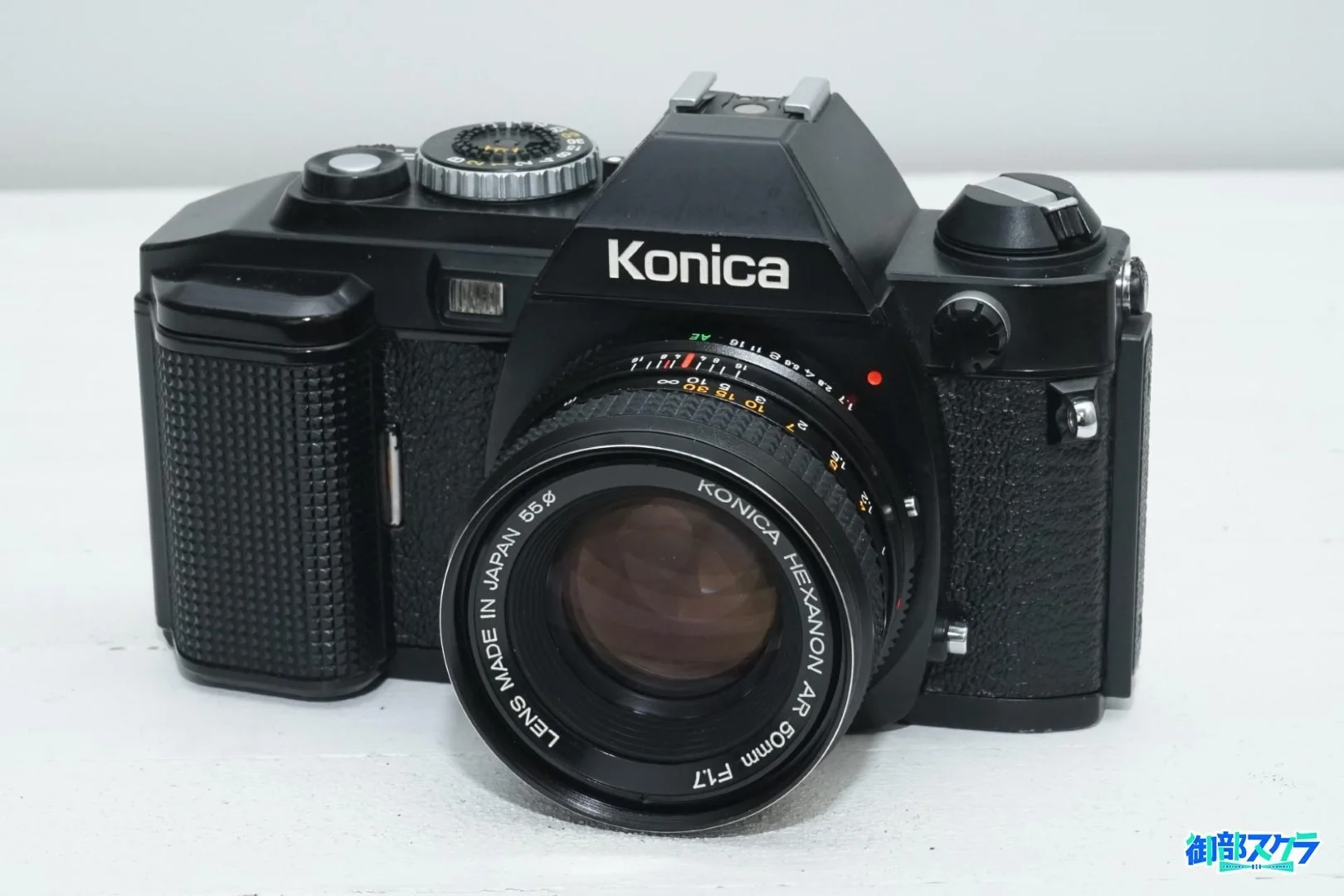 Konica FS-1 フィルム自動装填を実用化した一眼レフカメラ – 御部