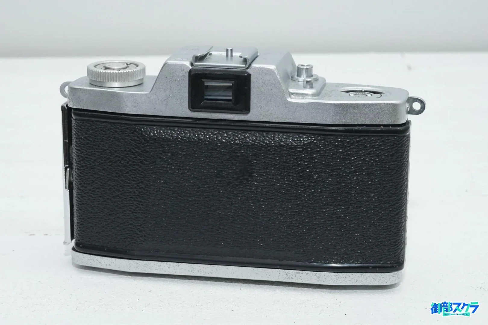 Kowa 35N トリガー巻き上げのシンプルなレンズシャッターカメラ