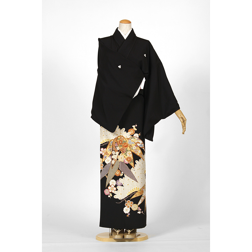 t-82 高級留袖金彩刺繍 | 着物レンタルまつうら（貸衣装・貸衣裳