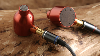 イヤースピーカー - リエイゾン・オーディオ