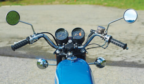 1972 Kawasaki H2: Wheelie King - Motorcycle Classics