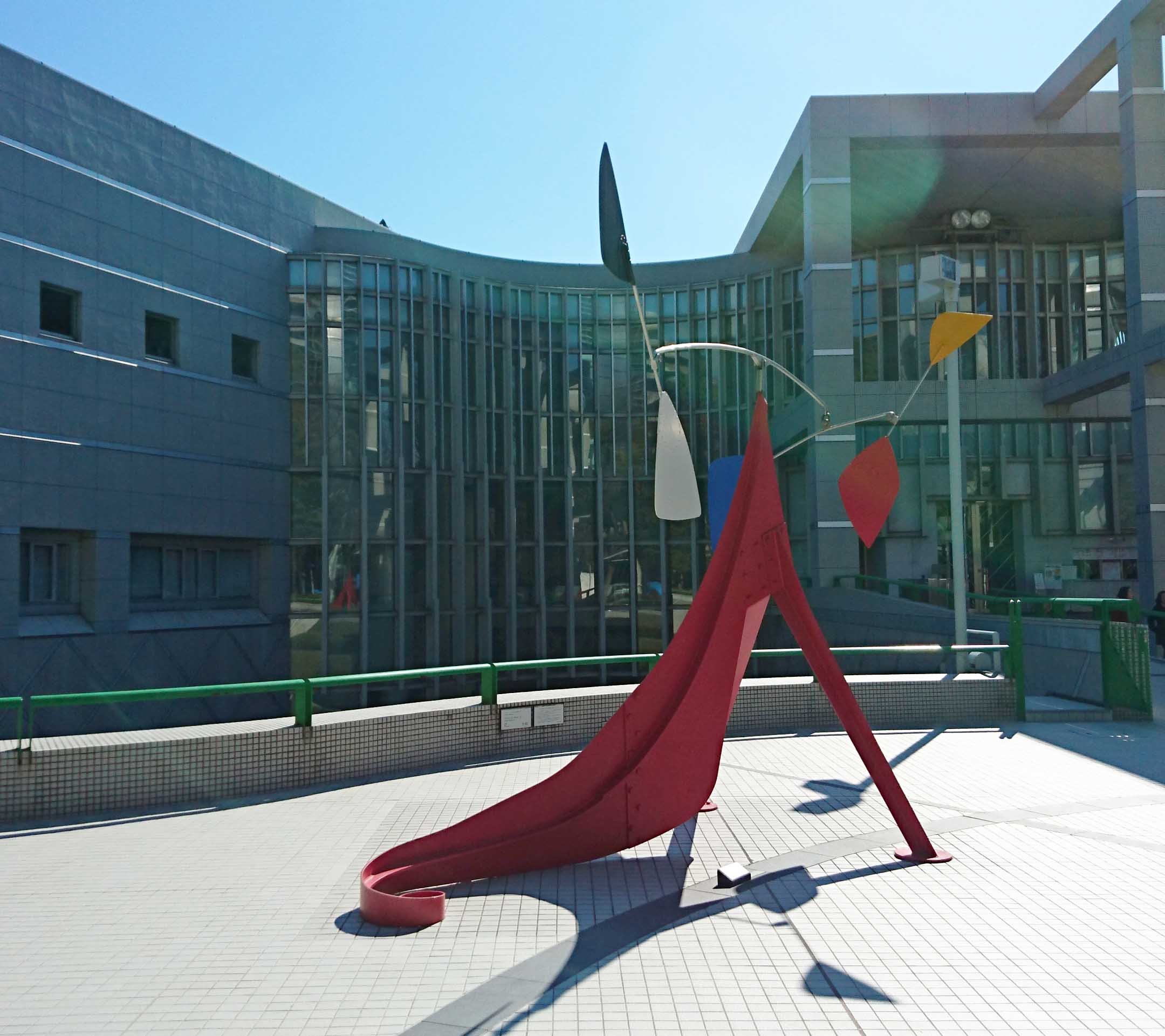 デザイン界に大きな影響を与えた伝説のエアライン「ブラニフ航空」とは