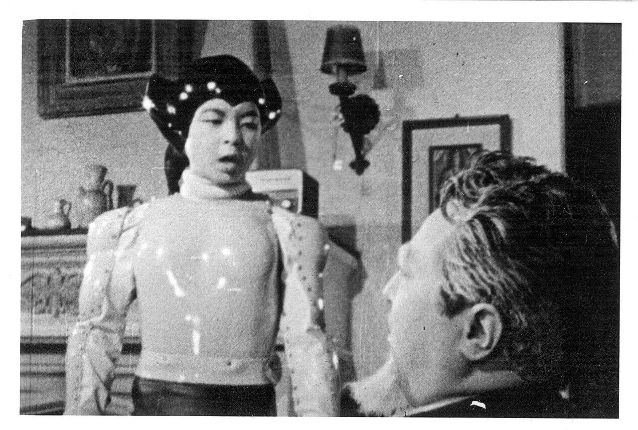 鉄腕アトム」幻の実写版DVDが10月に発売 - コミックナタリー