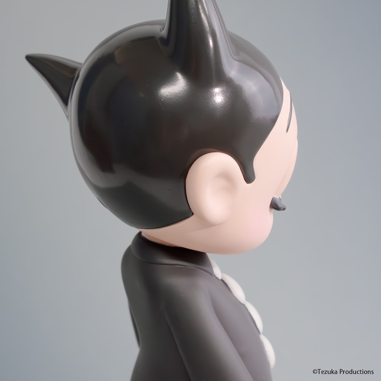 tedukacharasofvi_2.jpg?