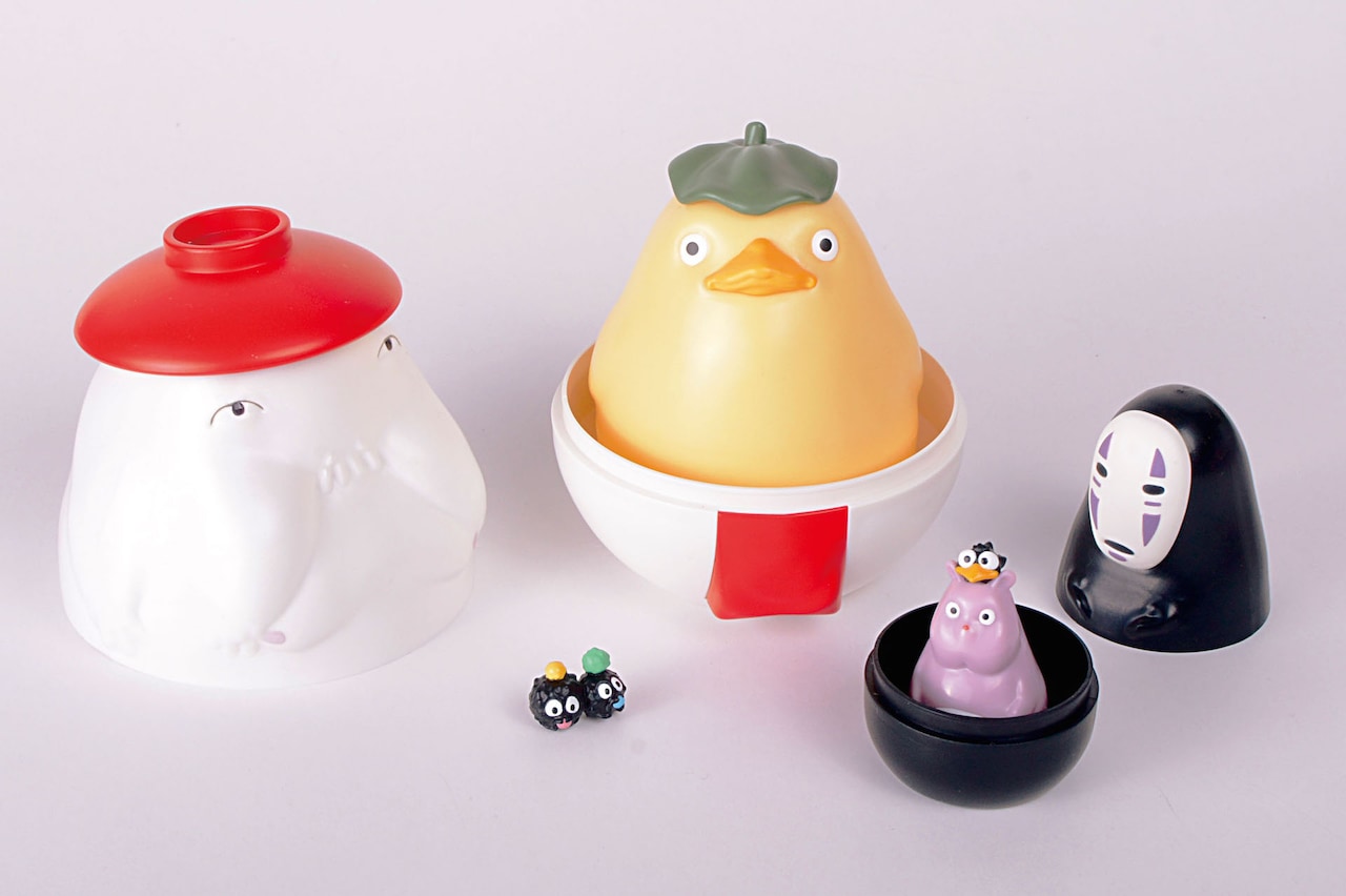 千と千尋の神隠し」マトリョーシカ発売、オシラサマの中から