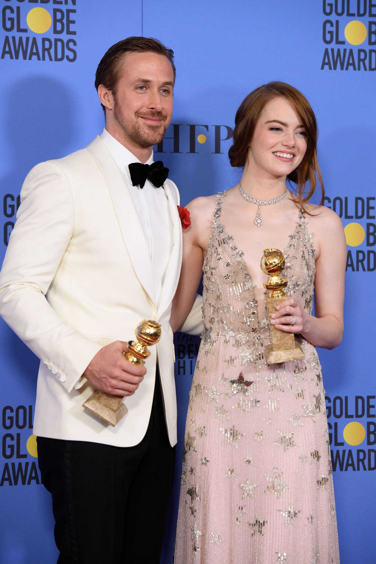 ライアン・ゴズリングやエマ・ストーンがゴールデングローブ賞授賞式で