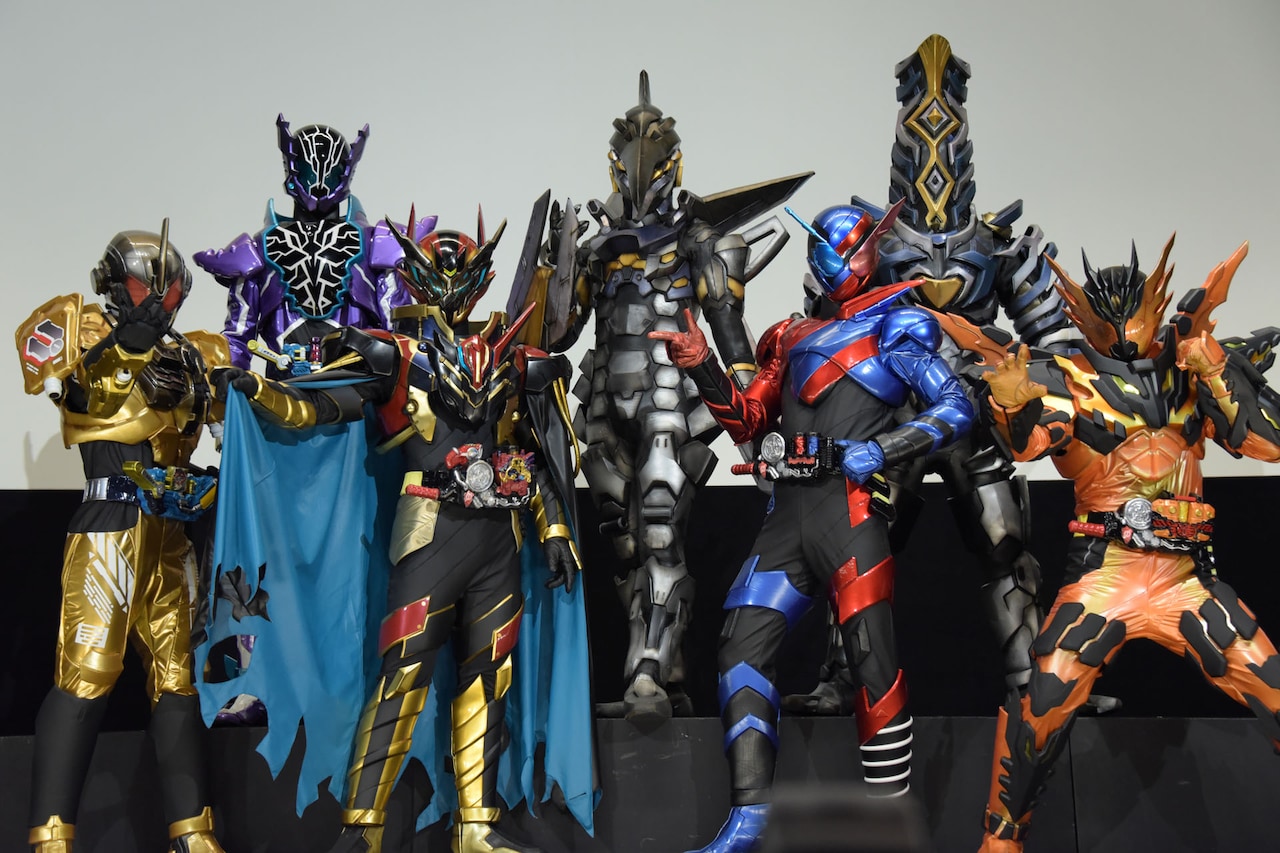 劇場版 仮面ライダービルド Be The One」製作発表会見の様子。 [画像