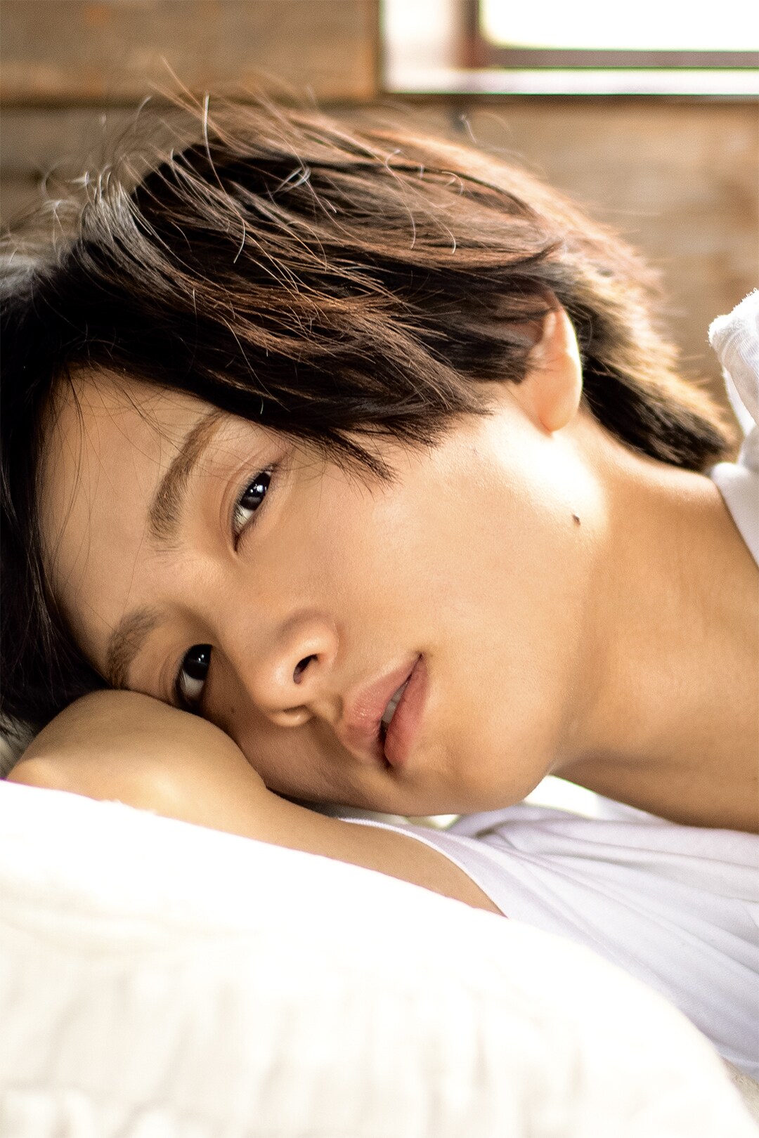 板垣李光人1st写真集「Rihito 18」、市原隼人が撮影したカット公開