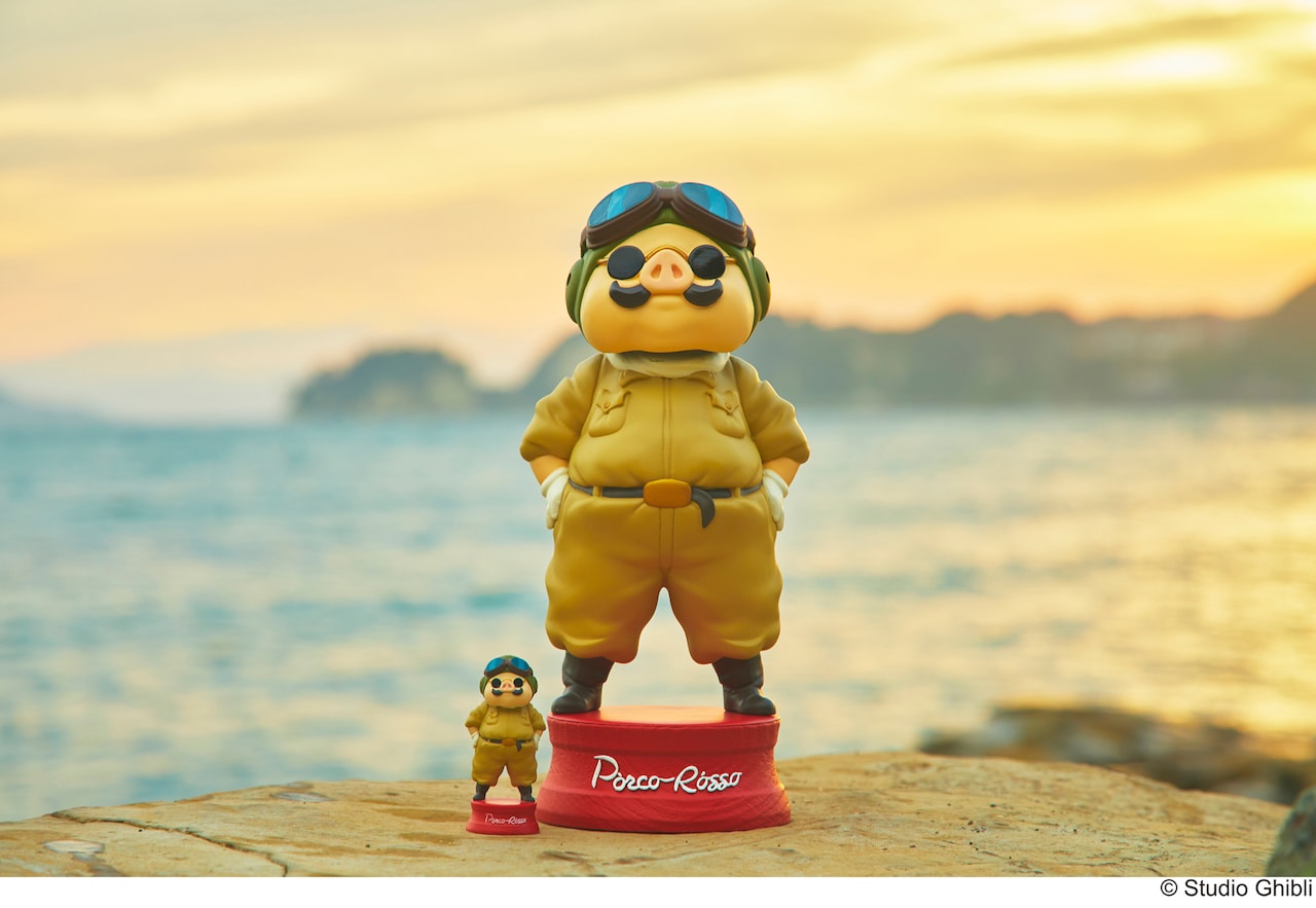 紅の豚 バブルヘッドポルコ ミニ」（左）と「紅の豚 バブルヘッド