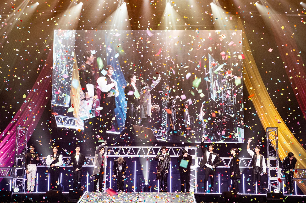 GMMTV FAN FEST」Krist、Bright、Winら11名、ファンとの対面にワクワク